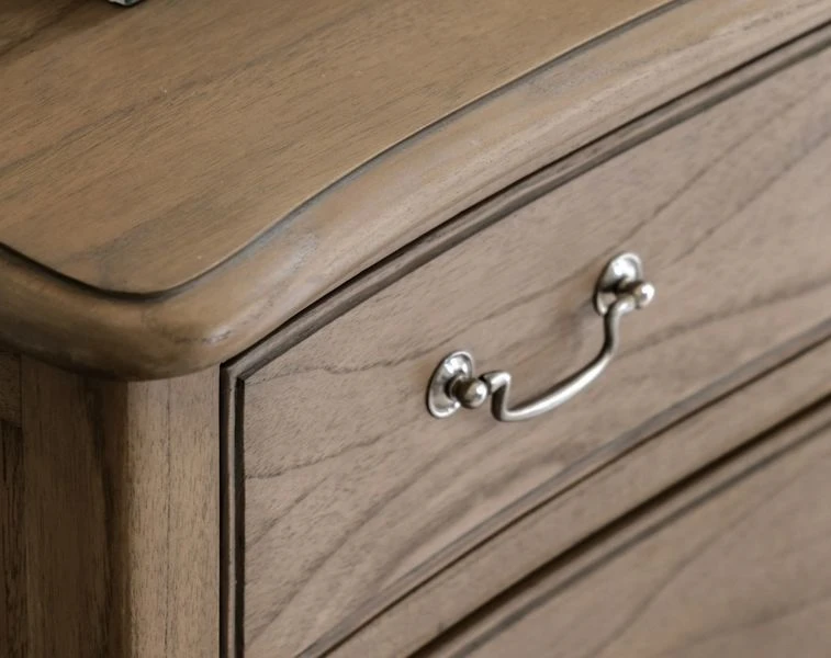 Chic 6 Drawer Chest